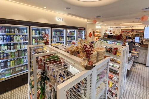 愚园路老店新生 日用百货里的时光记忆与潮流碰撞